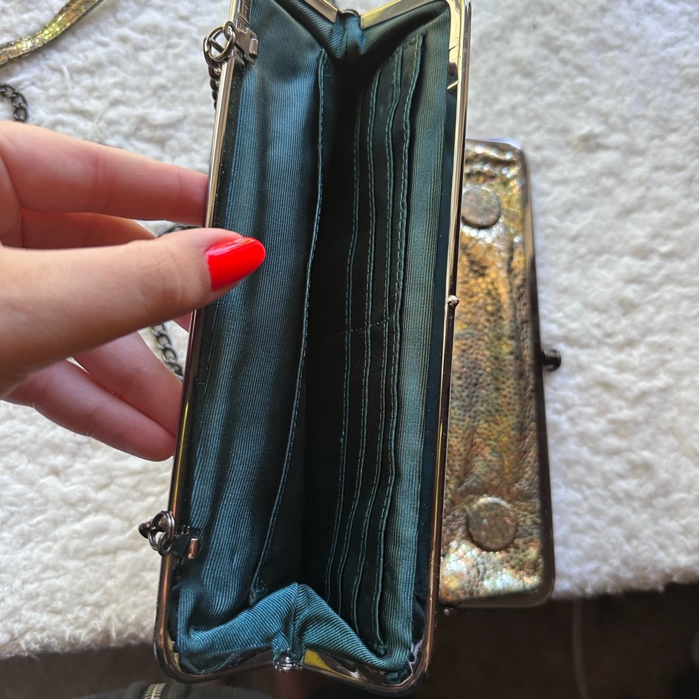 HOBO Metallic Gold Chain Clutch - Picture 3 of 4
